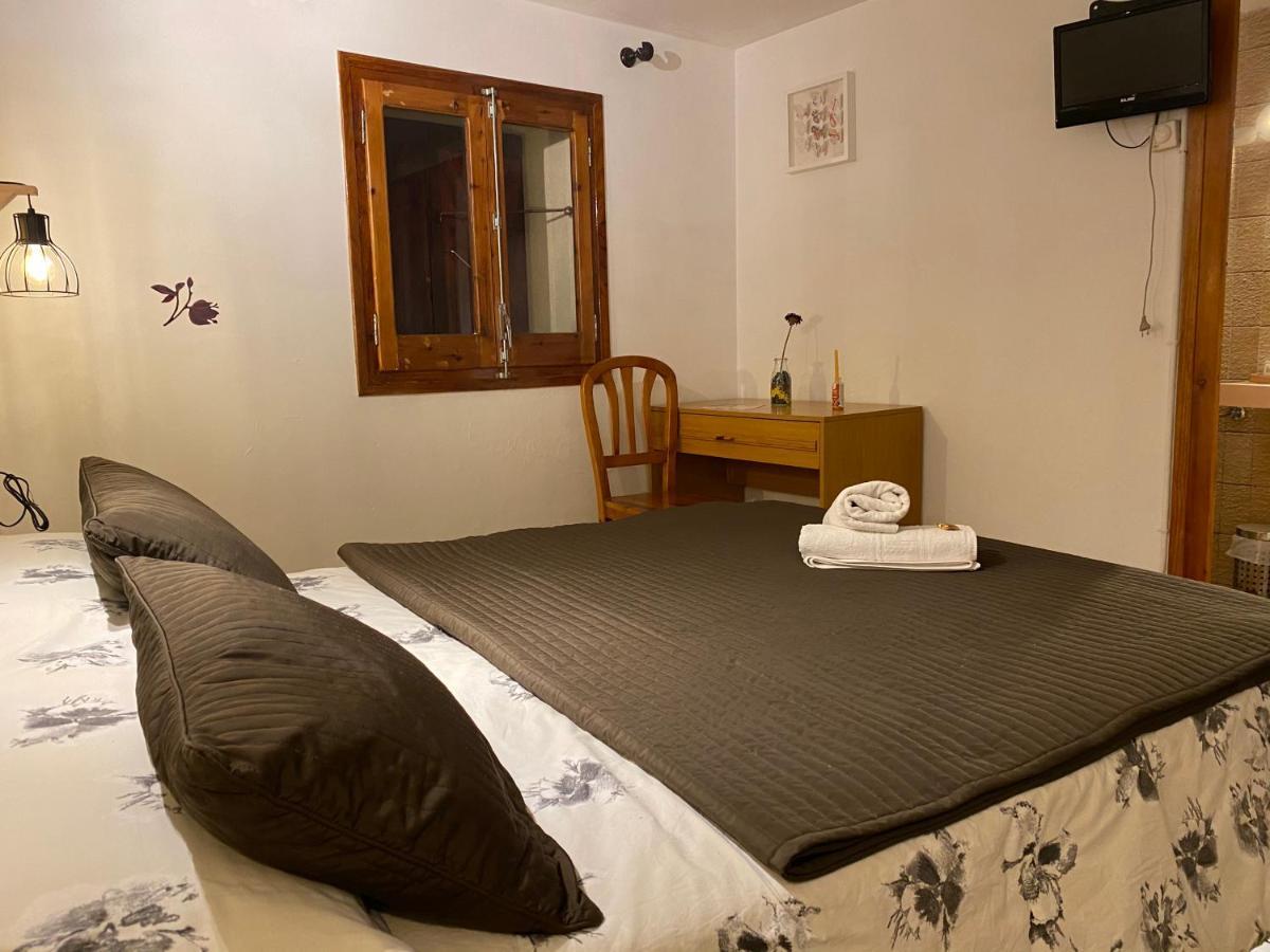 Hostal La Cuineta De Cal Triuet Gósol Zewnętrze zdjęcie